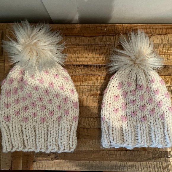 Mommy & Daughter toques - Picture 2 of 2